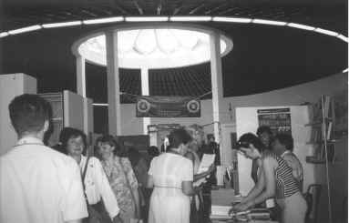 wpe29.jpg (10851 bytes)